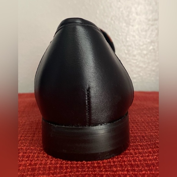 NY AND COMPANY.. WOMENS Brown Houndstooth Loafers with Gold Buckle - Picture 2 of 16